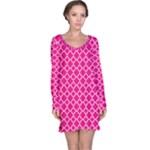 Hot pink quatrefoil pattern Long Sleeve Nightdress
