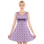 Lilac Purple Quatrefoil Pattern V-Neck Sleeveless Dress
