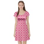 Soft Pink Quatrefoil Pattern Short Sleeve Skater Dress