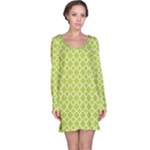 Spring green quatrefoil pattern Long Sleeve Nightdress