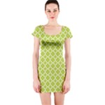 Spring green quatrefoil pattern Short Sleeve Bodycon Dress