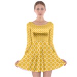 Sunny yellow quatrefoil pattern Long Sleeve Skater Dress