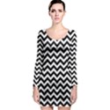 Black & White Zigzag Pattern Long Sleeve Bodycon Dress View1