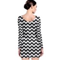 Black & White Zigzag Pattern Long Sleeve Bodycon Dress View2