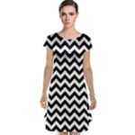 Black & White Zigzag Pattern Cap Sleeve Nightdress