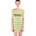 Spring Green & White Zigzag Pattern Short Sleeve Bodycon Dress