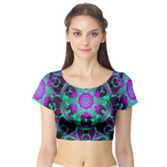 Pattern Short Sleeve Crop Top by gasi