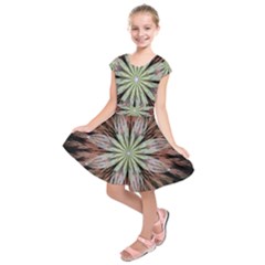 Fractal Floral Fantasy Flower Kids  Short Sleeve Dress by Celenk