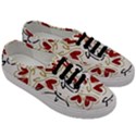 Love Love and Hearts Men s Classic Low Top Sneakers View3
