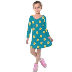 Toast With Cheese Funny Retro Pattern Turquoise Green Background Kids  Long Sleeve Velvet Dress by genx