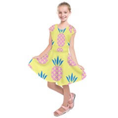 Summer Pineapple Seamless Pattern Kids  Short Sleeve Dress by Sobalvarro
