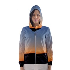 Photo Coucher Du Soleil Bleu/orange Women s Hooded Windbreaker by kcreatif