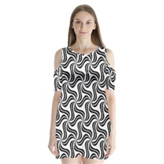 Soft Pattern Repeat Monochrome Shoulder Cutout Velvet One Piece by Ravend